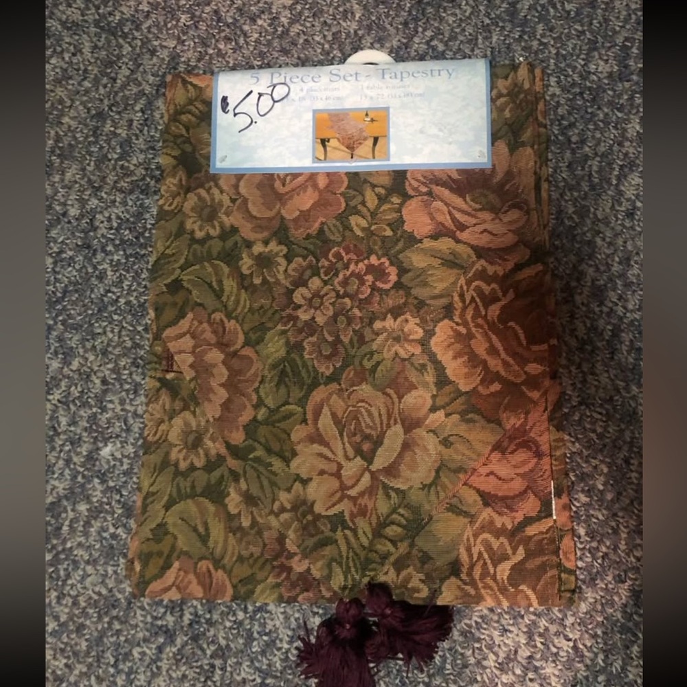 Tapestry set